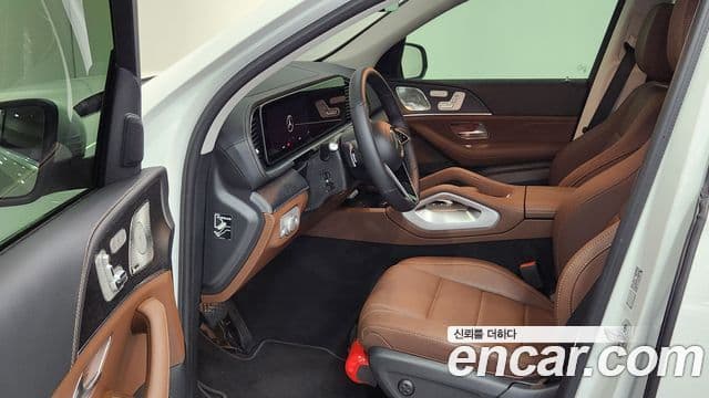 Mercedes-Benz GLE-Class 2026 — Photo 16/20