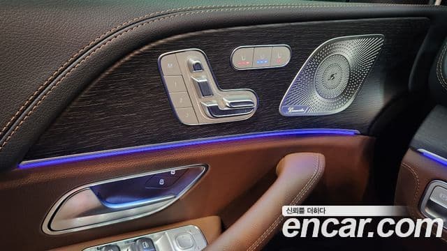 Mercedes-Benz GLE-Class 2026 — Photo 9/20