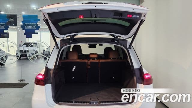 Mercedes-Benz GLE-Class 2026 — Photo 13/20
