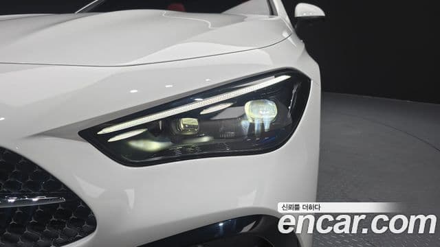 Mercedes-Benz CLE-Class 2025 — Photo 31/31