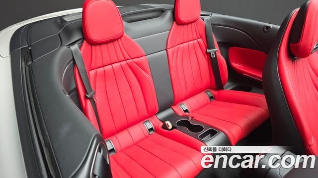 Mercedes-Benz CLE-Class 2025 — Photo 22/31