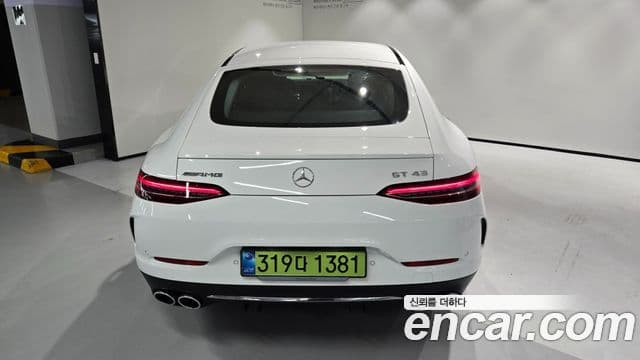 Mercedes-Benz AMG GT 2026 — Photo 11/20
