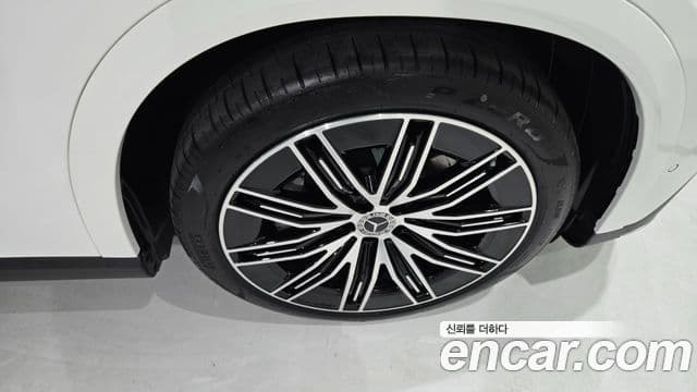 Mercedes-Benz EQE SUV 2026 — ფოტო 6/20