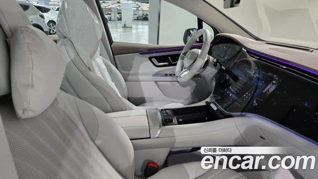 Mercedes-Benz EQE SUV 2026 — ფოტო 9/20