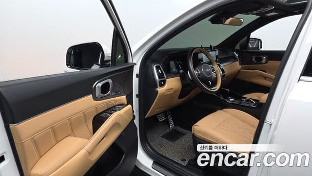 Kia Sorento 2022 — Фото 10/20
