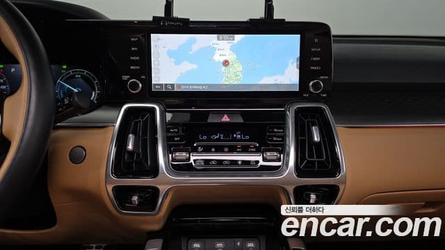 Kia Sorento 2022 — Фото 14/20