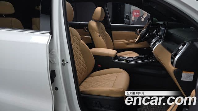 Kia Sorento 2022 — Photo 2/38