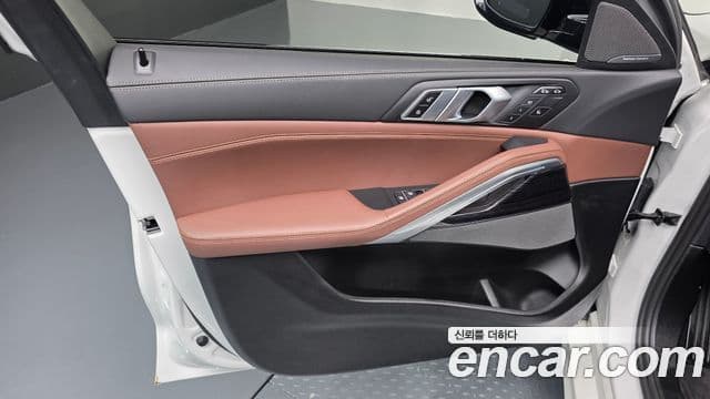 BMW X6 2024 — Photo 8/34
