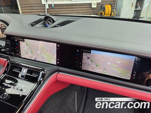Porsche Panamera 2024 — Photo 8/20