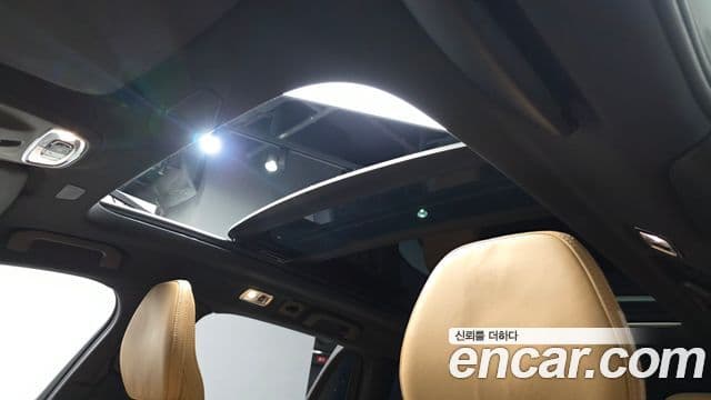 Volvo V60 Cross Country 2020 — Фото 16/20