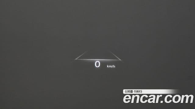 Genesis GV70 2022 — Şəkil 34/35
