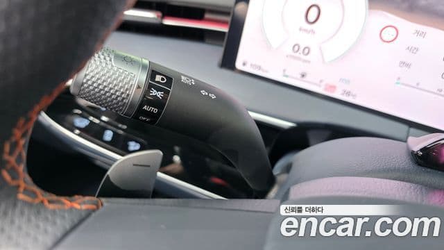Genesis GV70 2024 — Şəkil 26/37