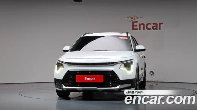Kia Niro 2022 — Фото 3/20