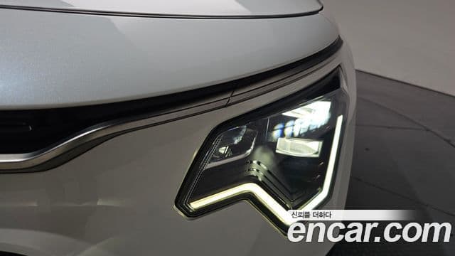 Kia Niro 2022 — Şəkil 26/33