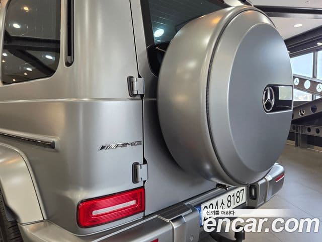 Mercedes-Benz G-Class 2023 — ფოტო 8/13