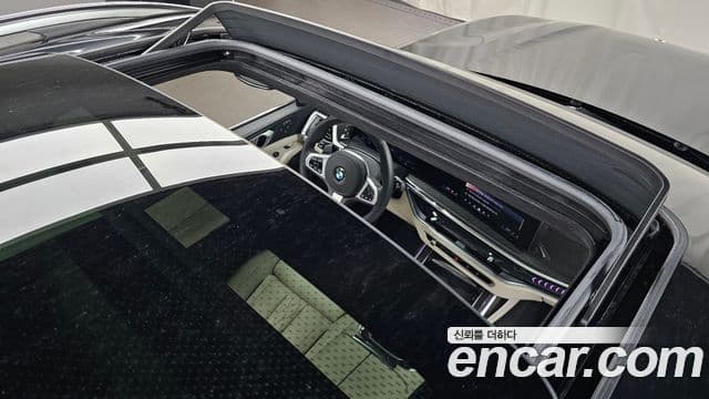 BMW X7 2025 — Photo 6/35