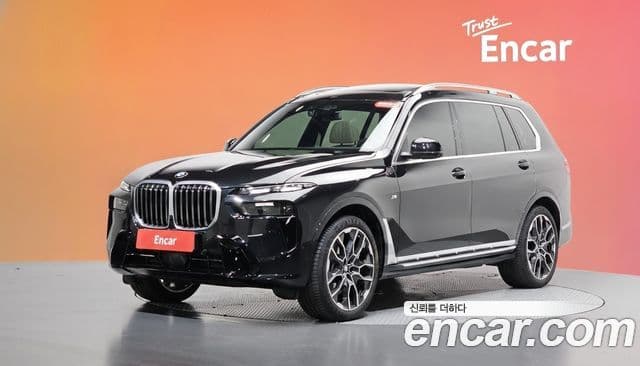 BMW X7 2025 — Photo 29/35
