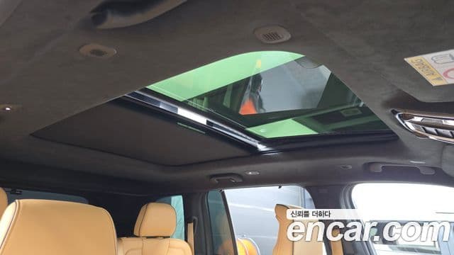 Jeep Grand Cherokee 2023 — ფოტო 18/36