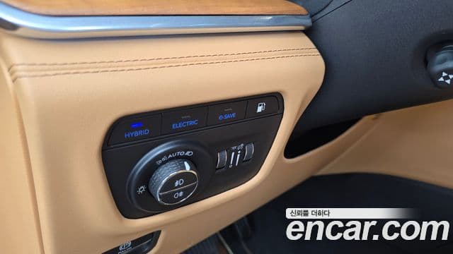 Jeep Grand Cherokee 2023 — ფოტო 27/36