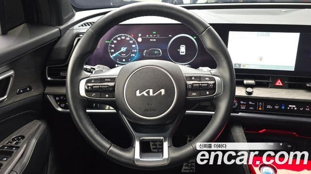 Kia Sportage 2024 — Фото 13/20