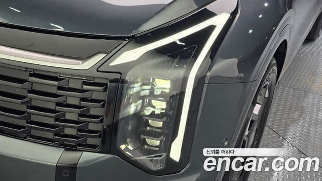 Kia Sportage 2025 — ფოტო 15/34