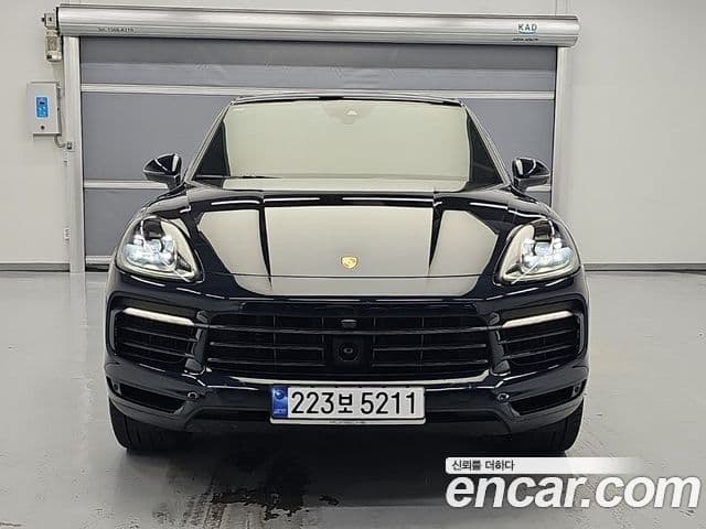 Porsche Cayenne 2022 — Photo 10/18