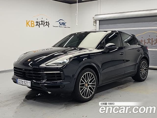 Porsche Cayenne 2022 — Photo 15/18