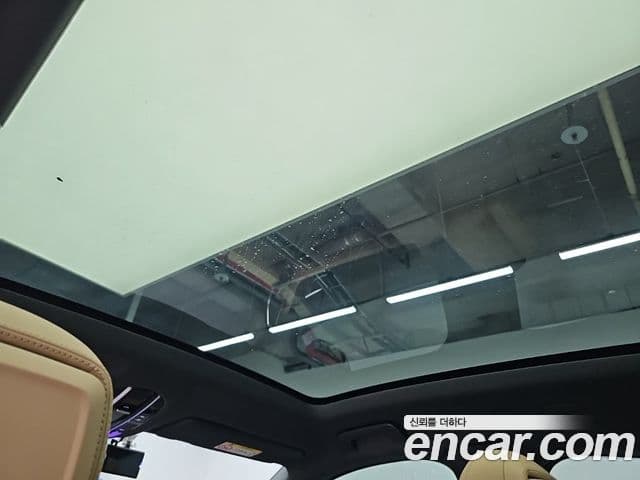 Porsche Cayenne 2022 — Photo 8/18