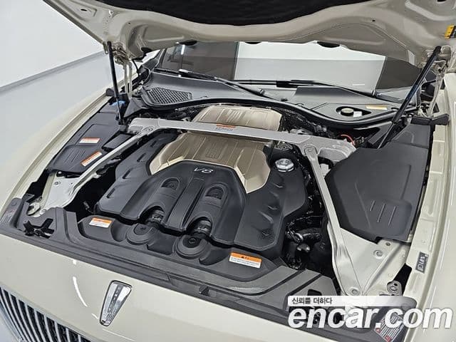 Bentley Flying Spur 2023 — Şəkil 9/20