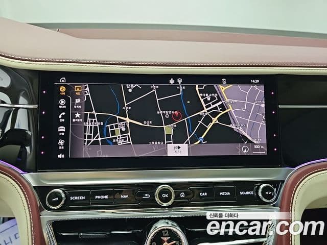 Bentley Flying Spur 2023 — Şəkil 15/20