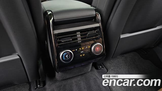 Land Rover Range Rover Sport 2023 — ფოტო 2/20