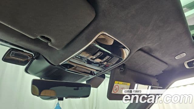 Land Rover Range Rover Sport 2023 — ფოტო 4/20