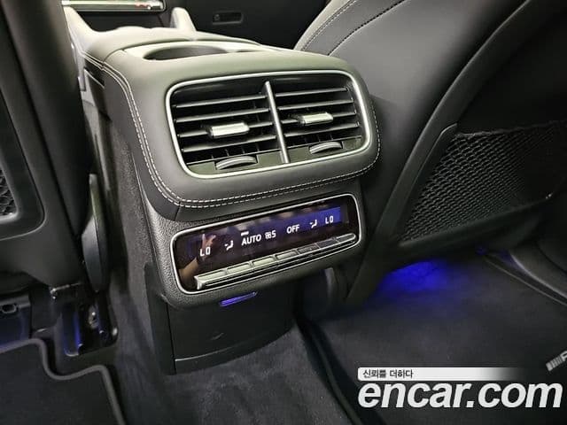 Mercedes-Benz GLS-Class 2026 — ფოტო 11/17
