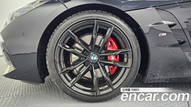 BMW Z4 2025 — Photo 15/20