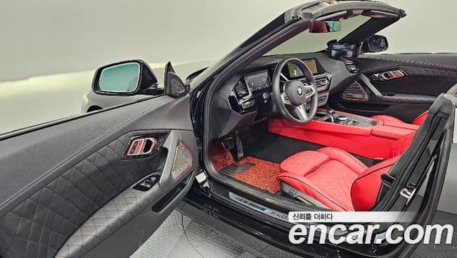 BMW Z4 2025 — Photo 12/20