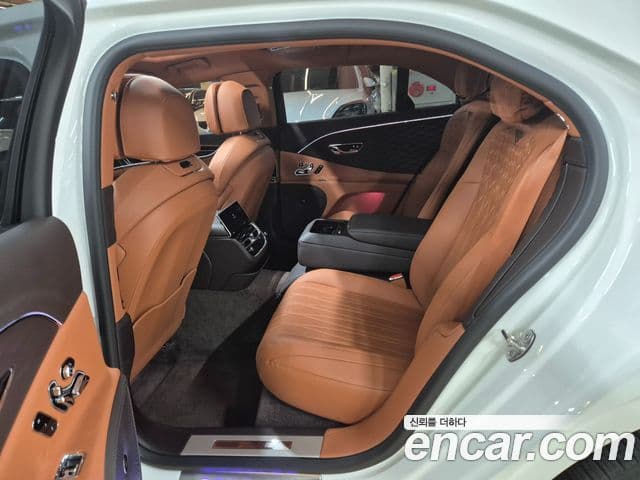 Bentley Flying Spur 2022 — Photo 17/20