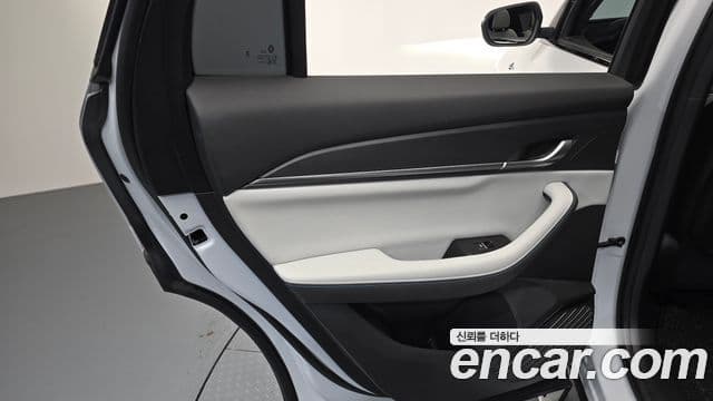 Renault Samsung Grand Koleos 2026 — ფოტო 30/35