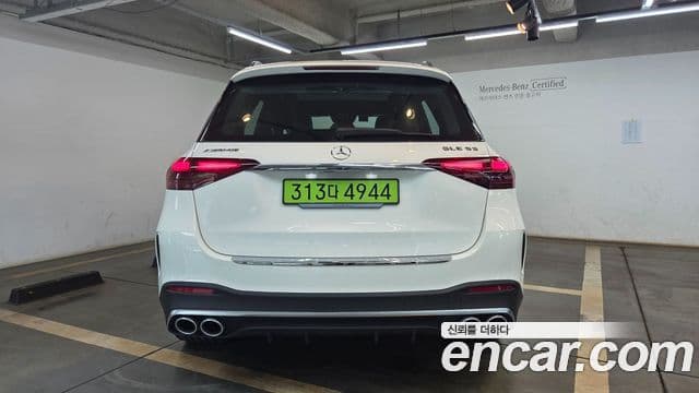 Mercedes-Benz GLE-Class 2025 — Photo 14/20