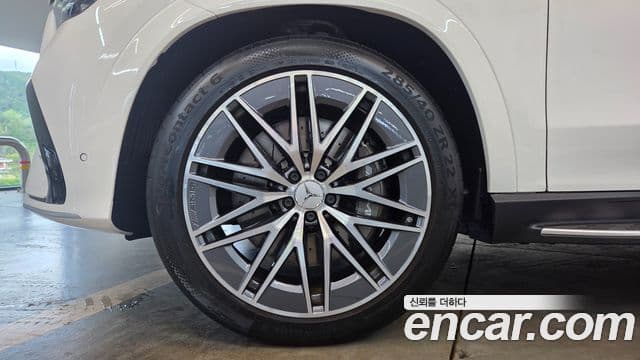 Mercedes-Benz GLE-Class 2025 — Photo 5/20