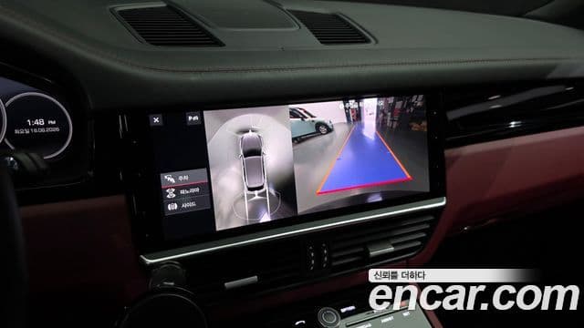 Porsche Cayenne 2019 — Photo 26/33