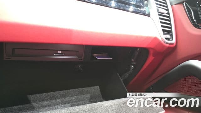 Porsche Cayenne 2019 — Photo 21/33