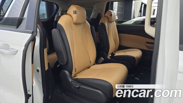 Kia Carnival 2023 — Фото 11/20