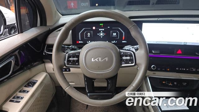 Kia Carnival 2024 — Фото 13/20