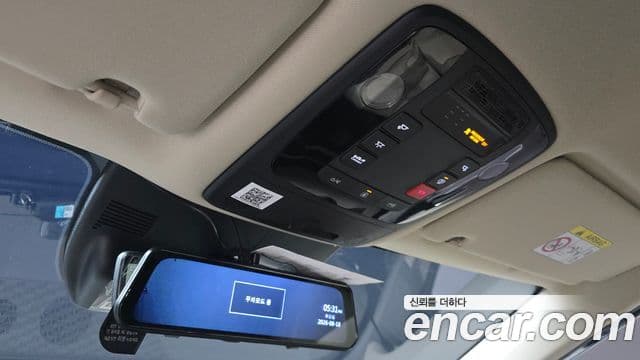 Kia Carnival 2024 — Фото 19/20