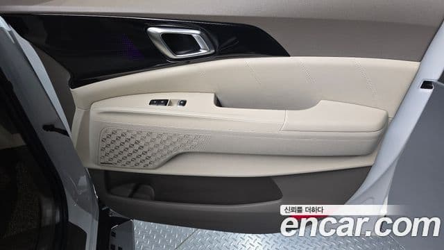 Kia Carnival 2024 — Photo 30/36