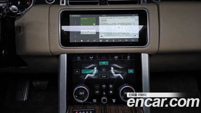 Land Rover Range Rover 2018 — Фото 14/20