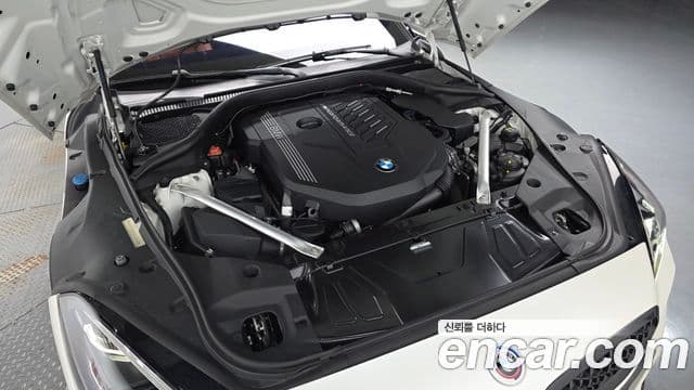 BMW Z4 2021 — Photo 24/33