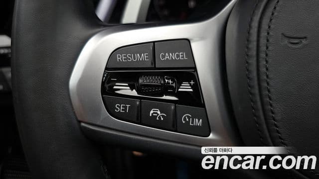 BMW Z4 2021 — Photo 30/33