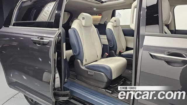 Kia Carnival 2024 — Фото 11/20