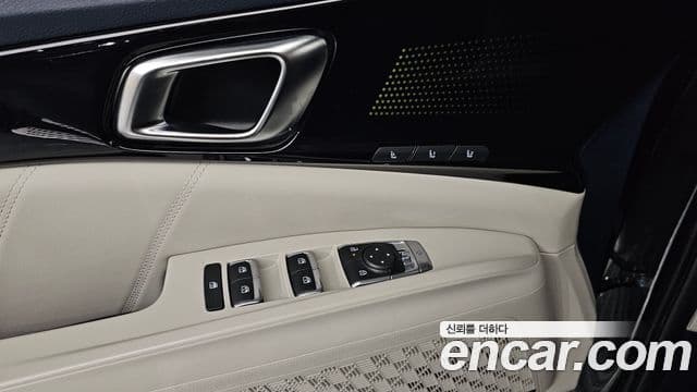 Kia Carnival 2024 — Фото 14/20